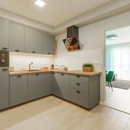 Second بودابست